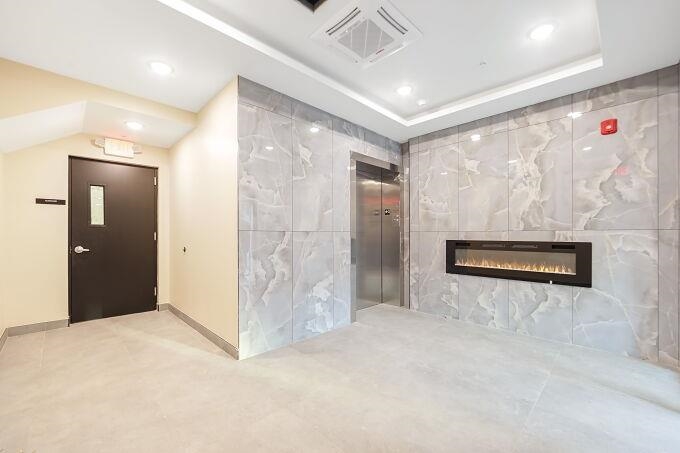 304 61ST ST Unit: 3A