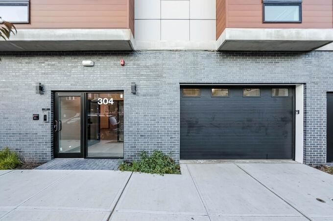 304 61ST ST Unit: 3A