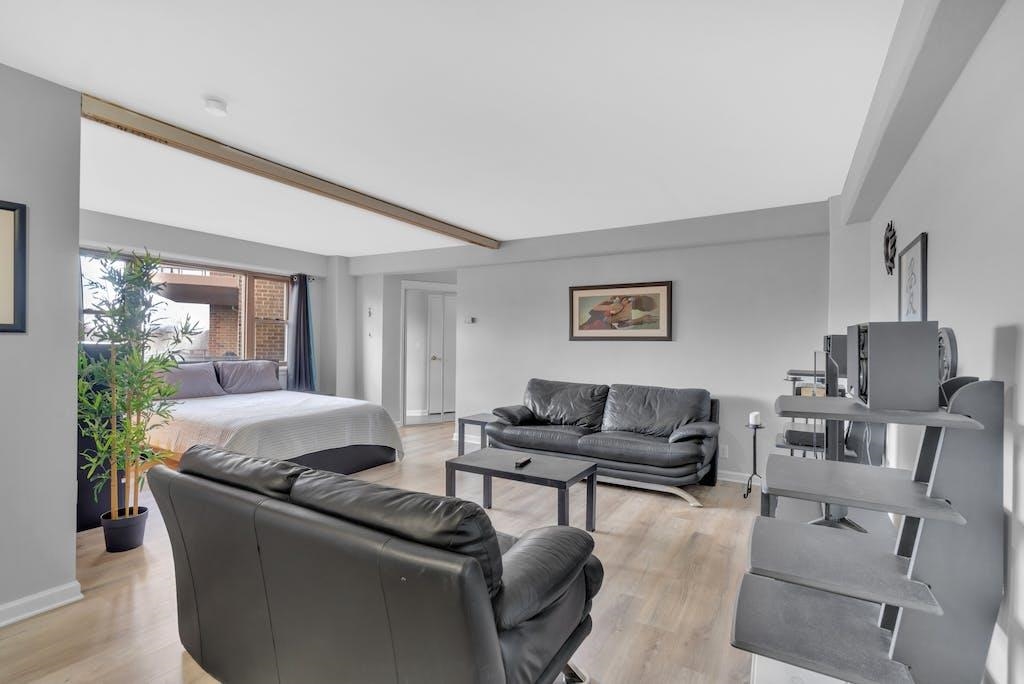 8800 BLVD EAST Unit: 6C