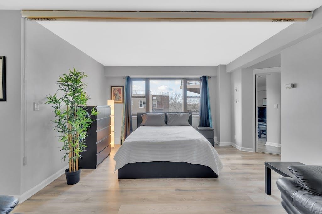 8800 BLVD EAST Unit: 6C