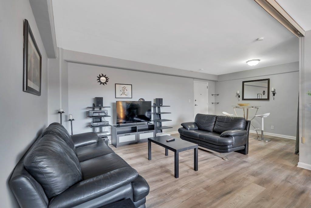 8800 BLVD EAST Unit: 6C