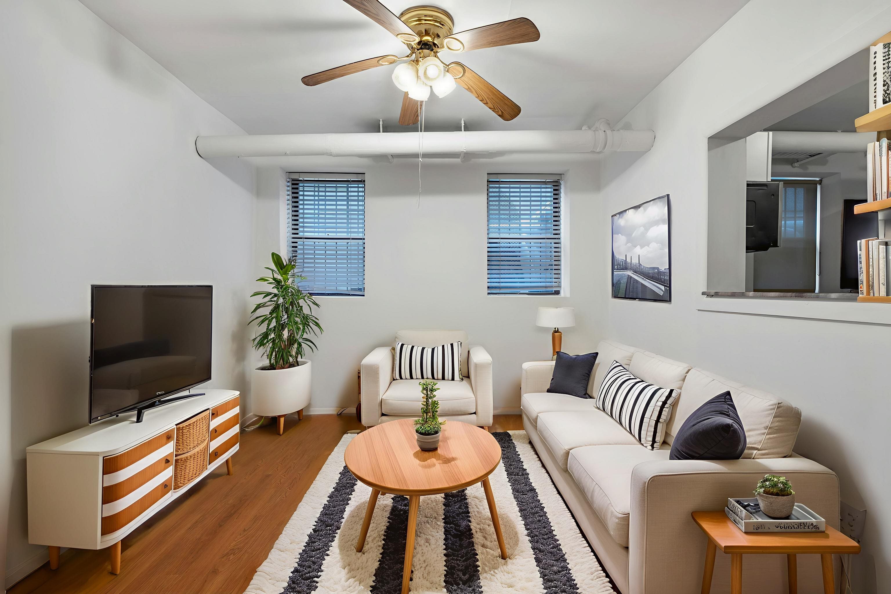 217 44TH ST Unit: 1