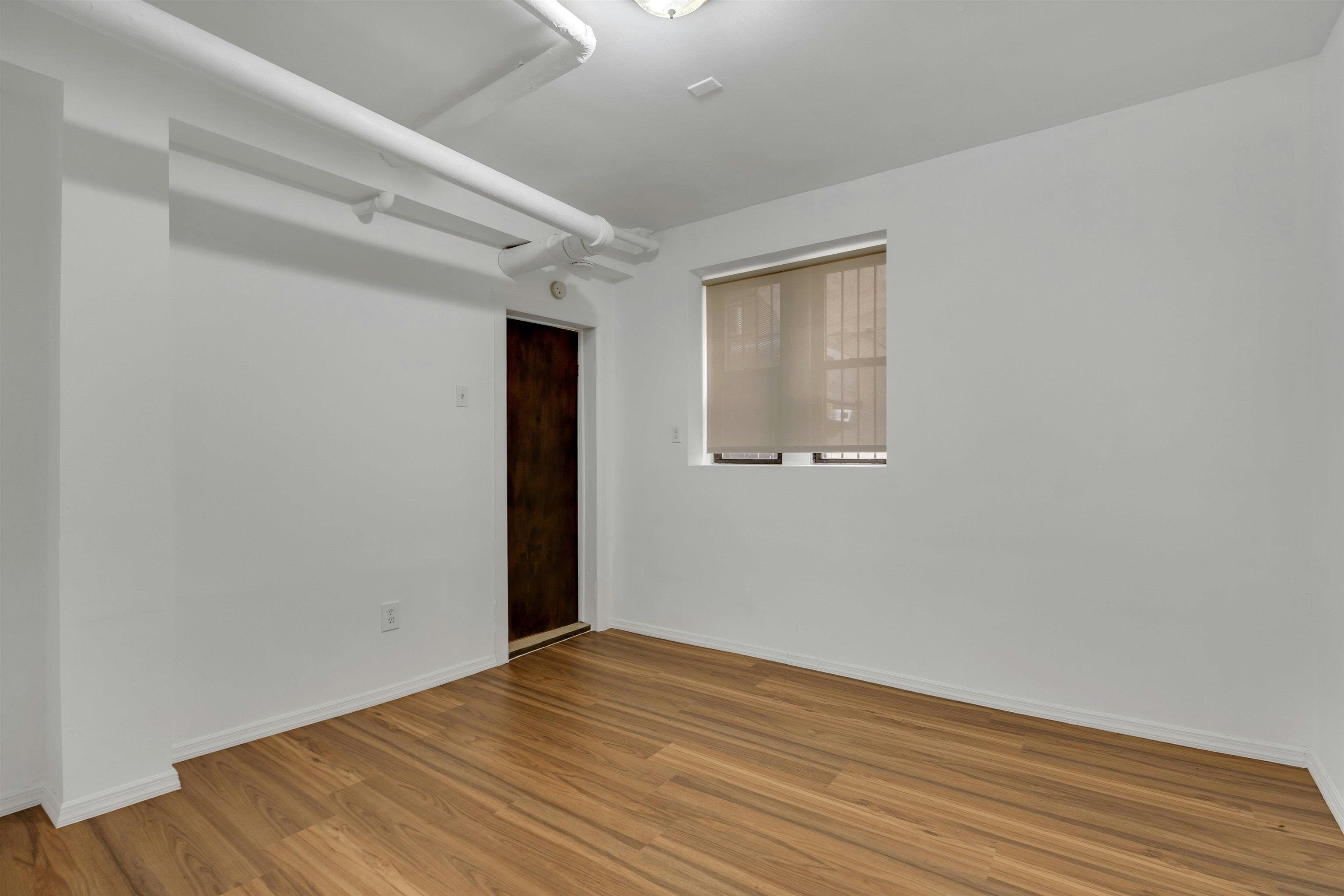 217 44TH ST Unit: 1