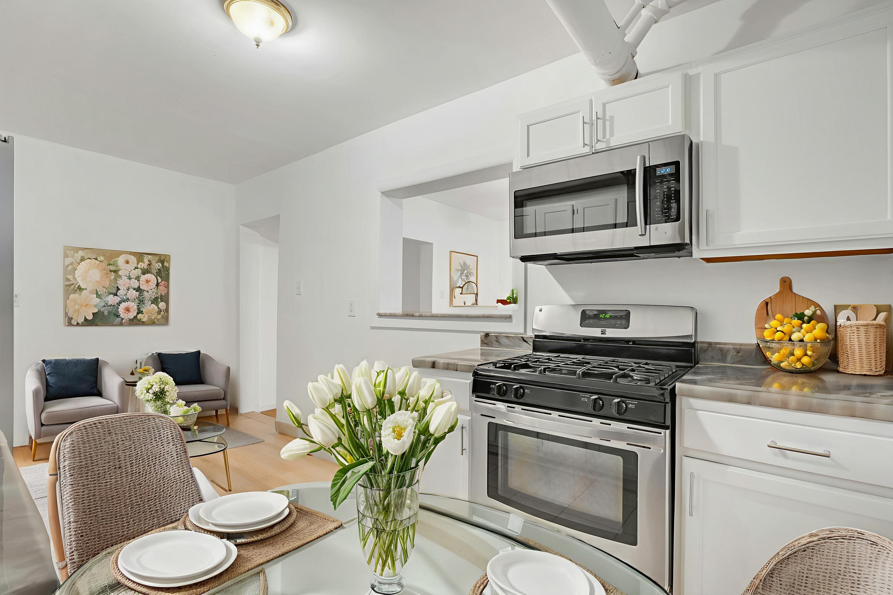 217 44TH ST Unit: 1