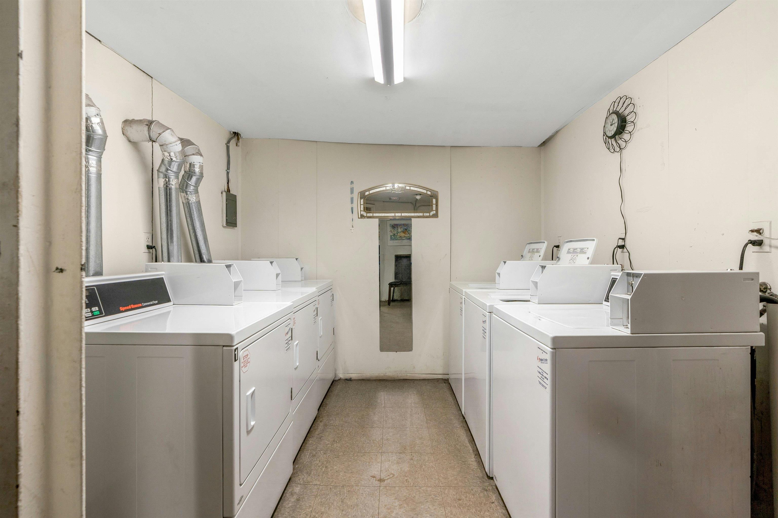 217 44TH ST Unit: 1