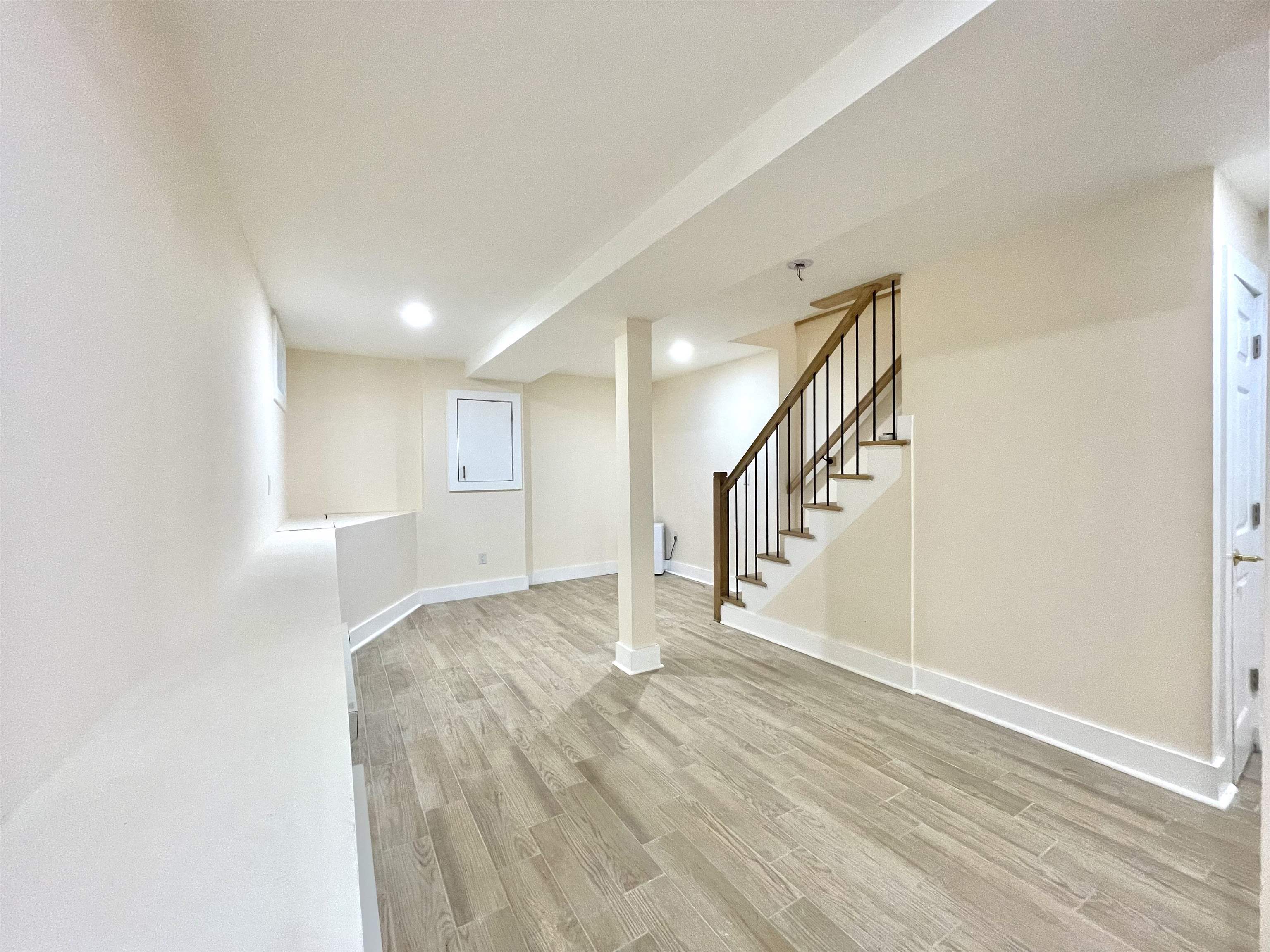 247 HARRISON AVE Unit: 1