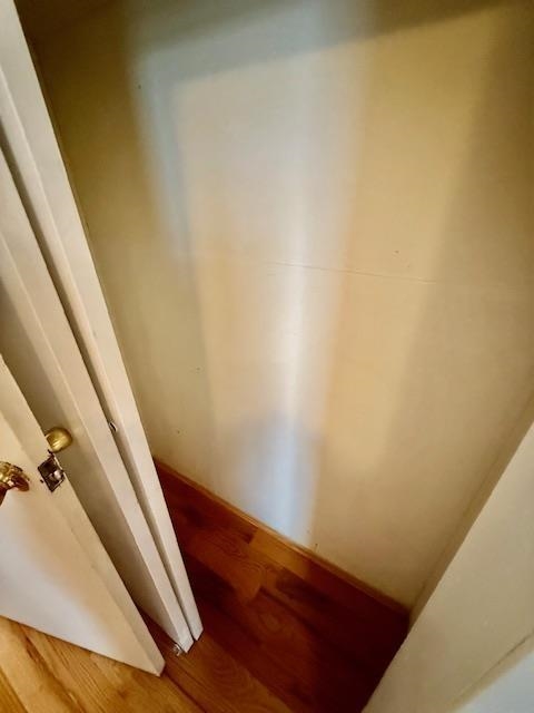 6607 LINCOLN PL Unit: 2R