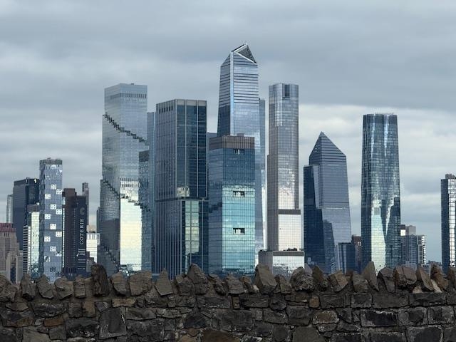 6607 LINCOLN PL Unit: 2R