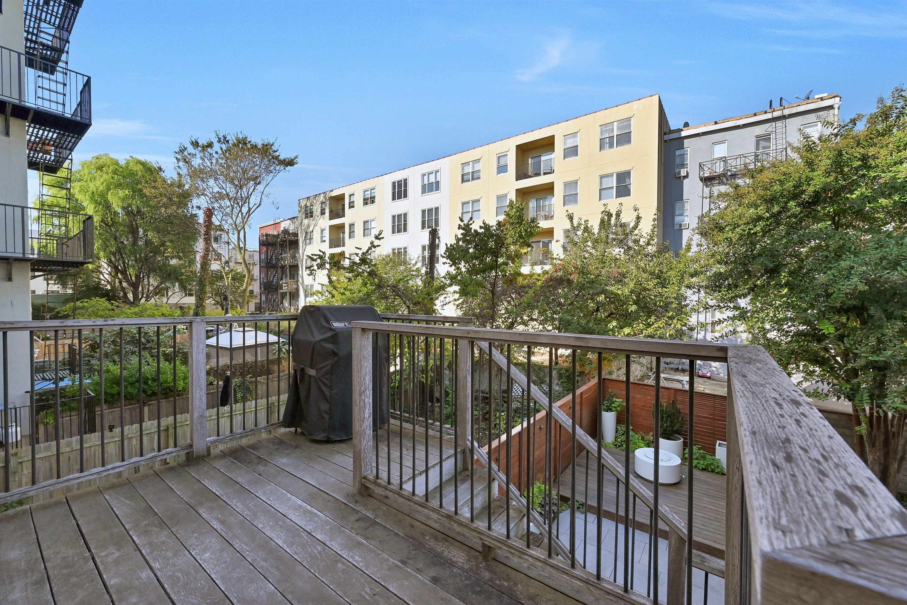 122 JEFFERSON ST Unit: A