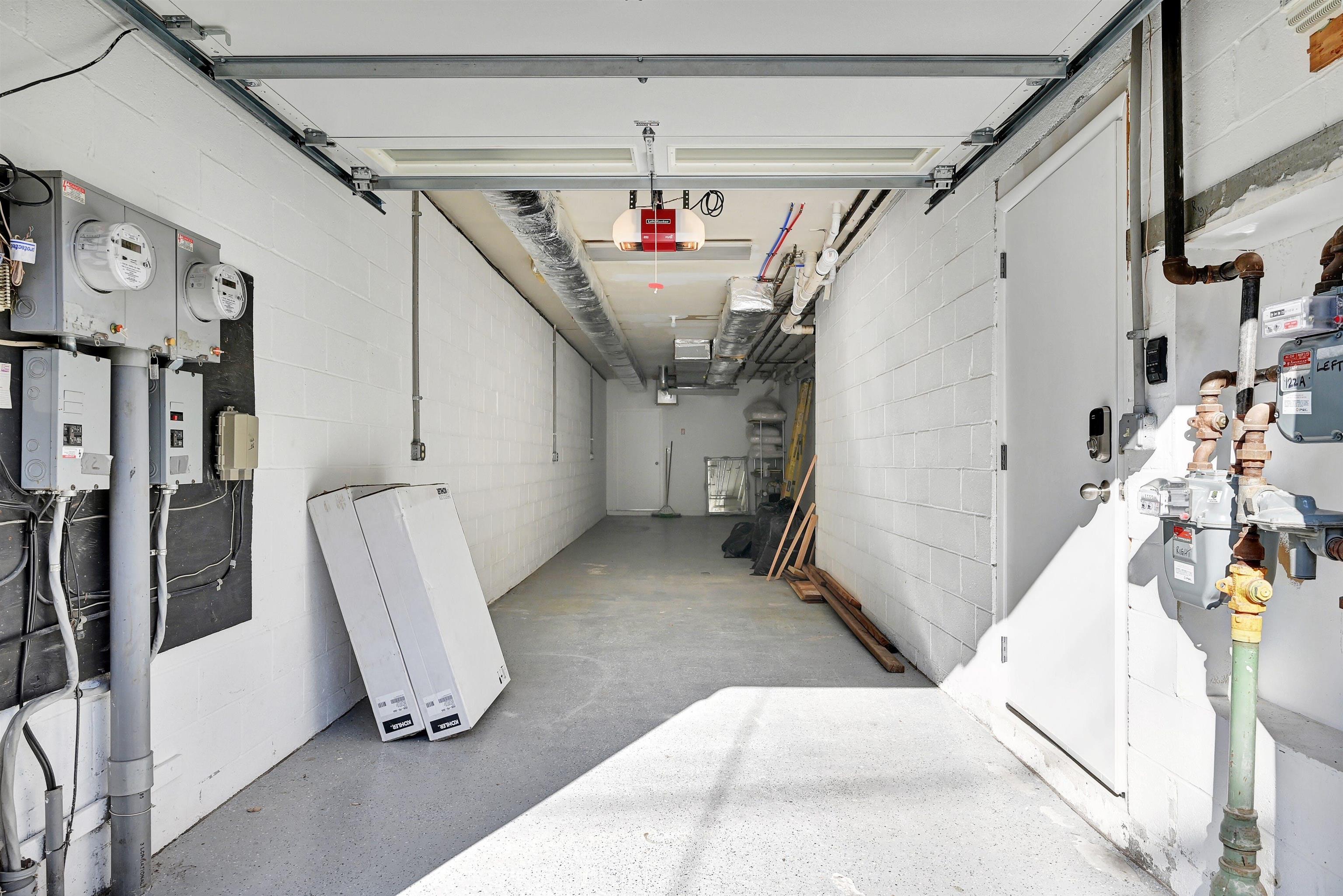 122 JEFFERSON ST Unit: A