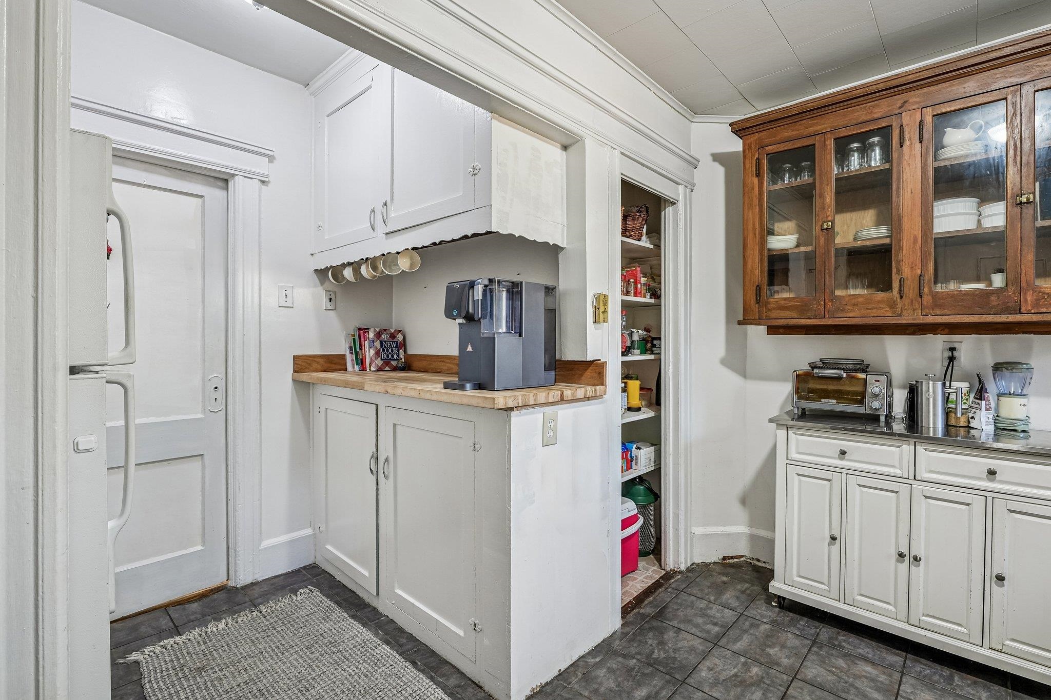 38 LIBERTY PL Unit: 1