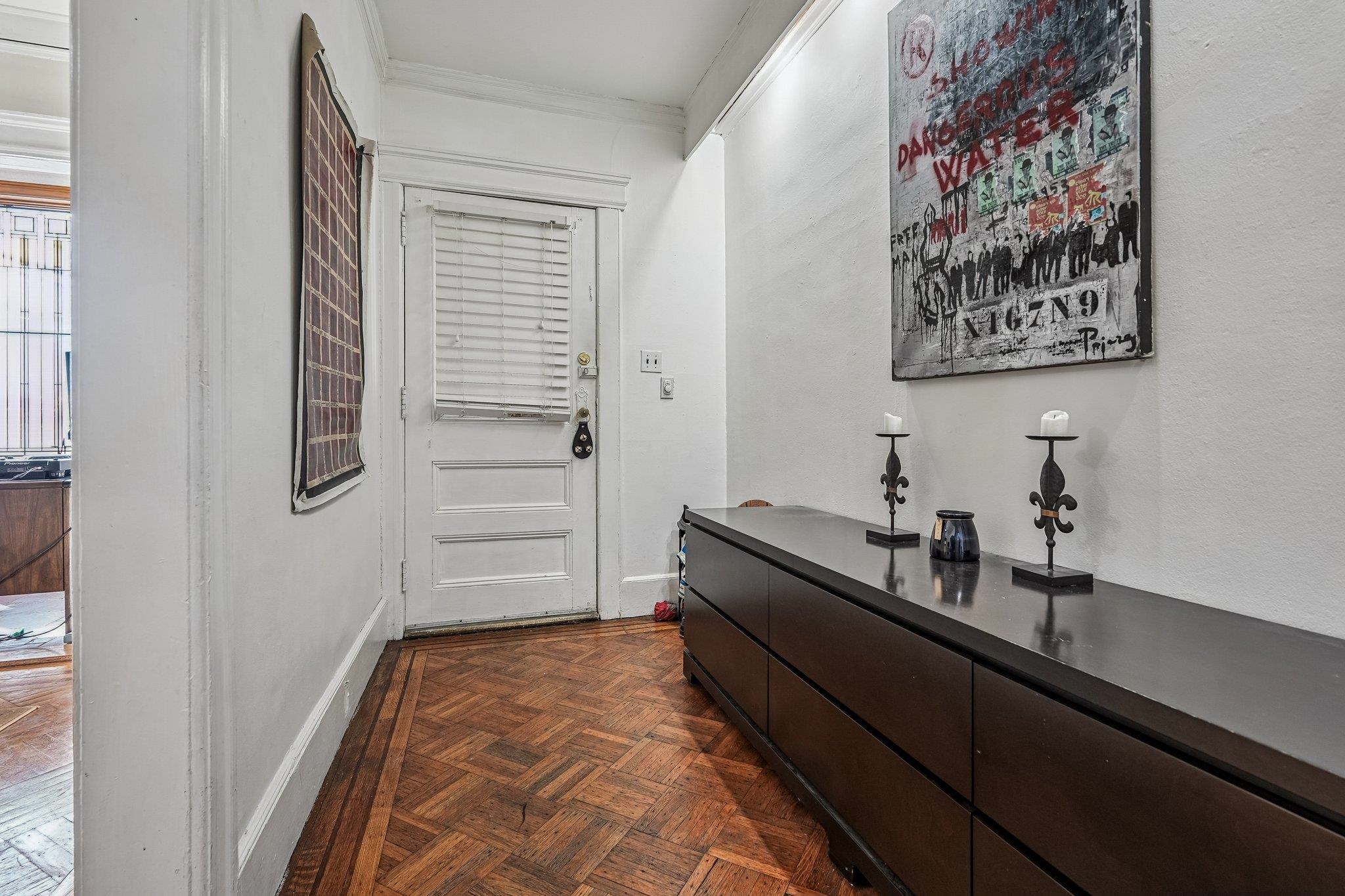 38 LIBERTY PL Unit: 1