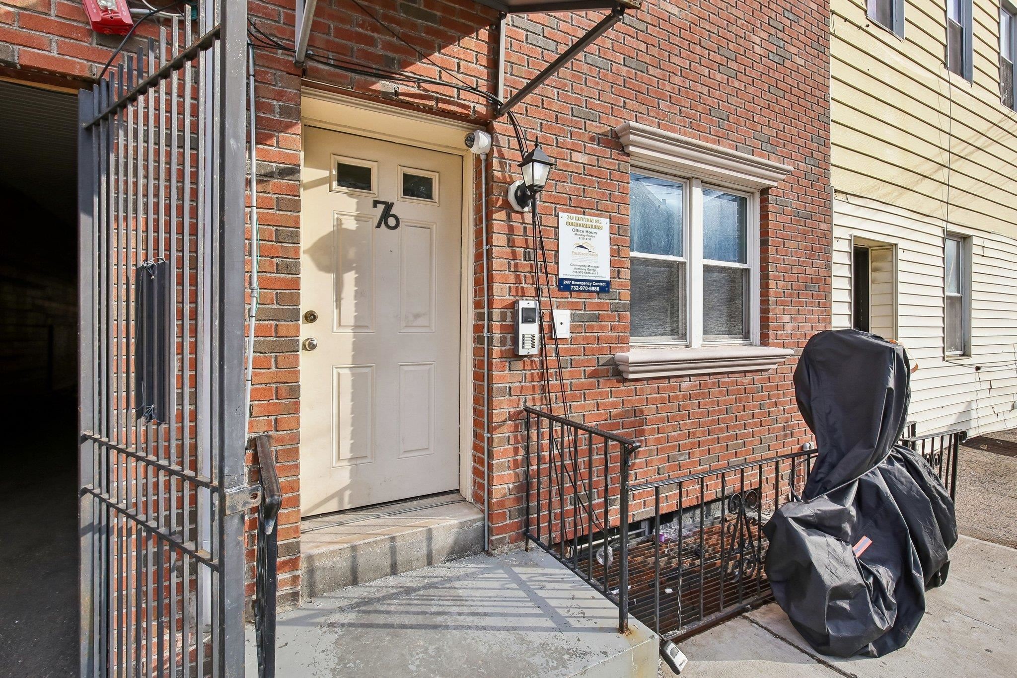 76 HUTTON PL Unit: #5