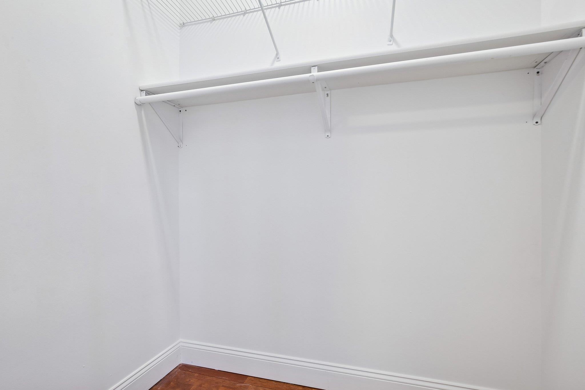 76 HUTTON PL Unit: #5