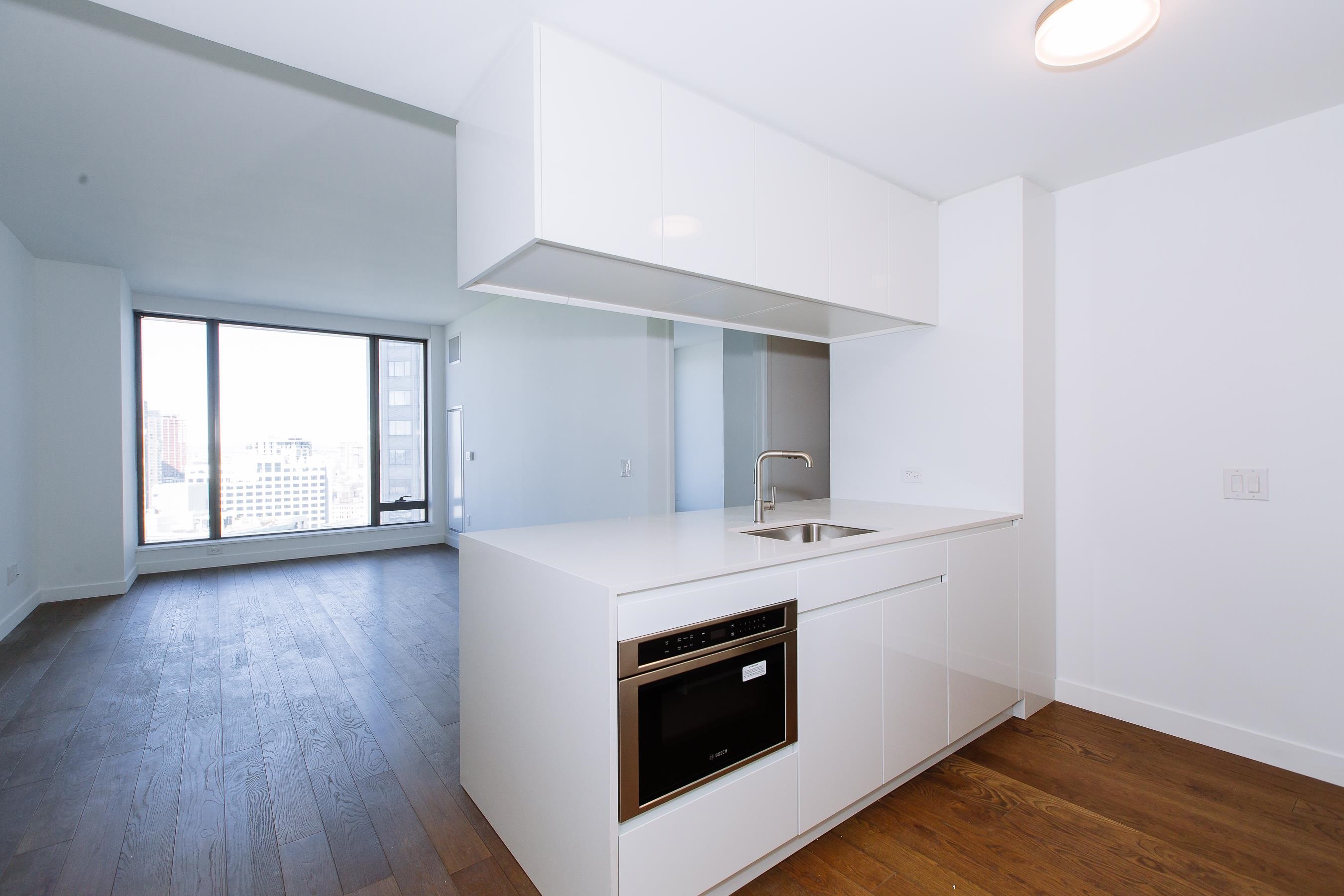99 HUDSON ST Unit: 2407
