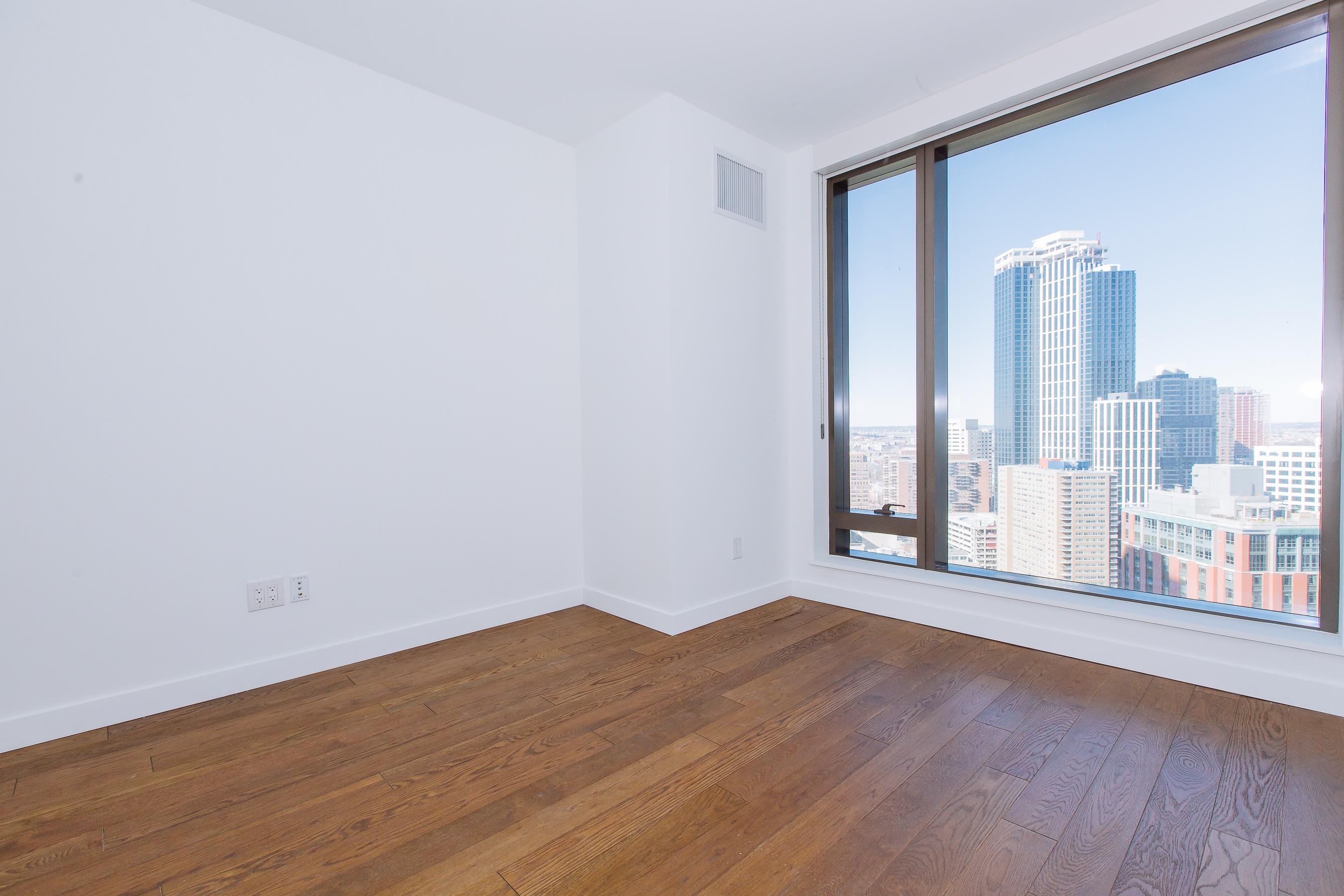 99 HUDSON ST Unit: 2407