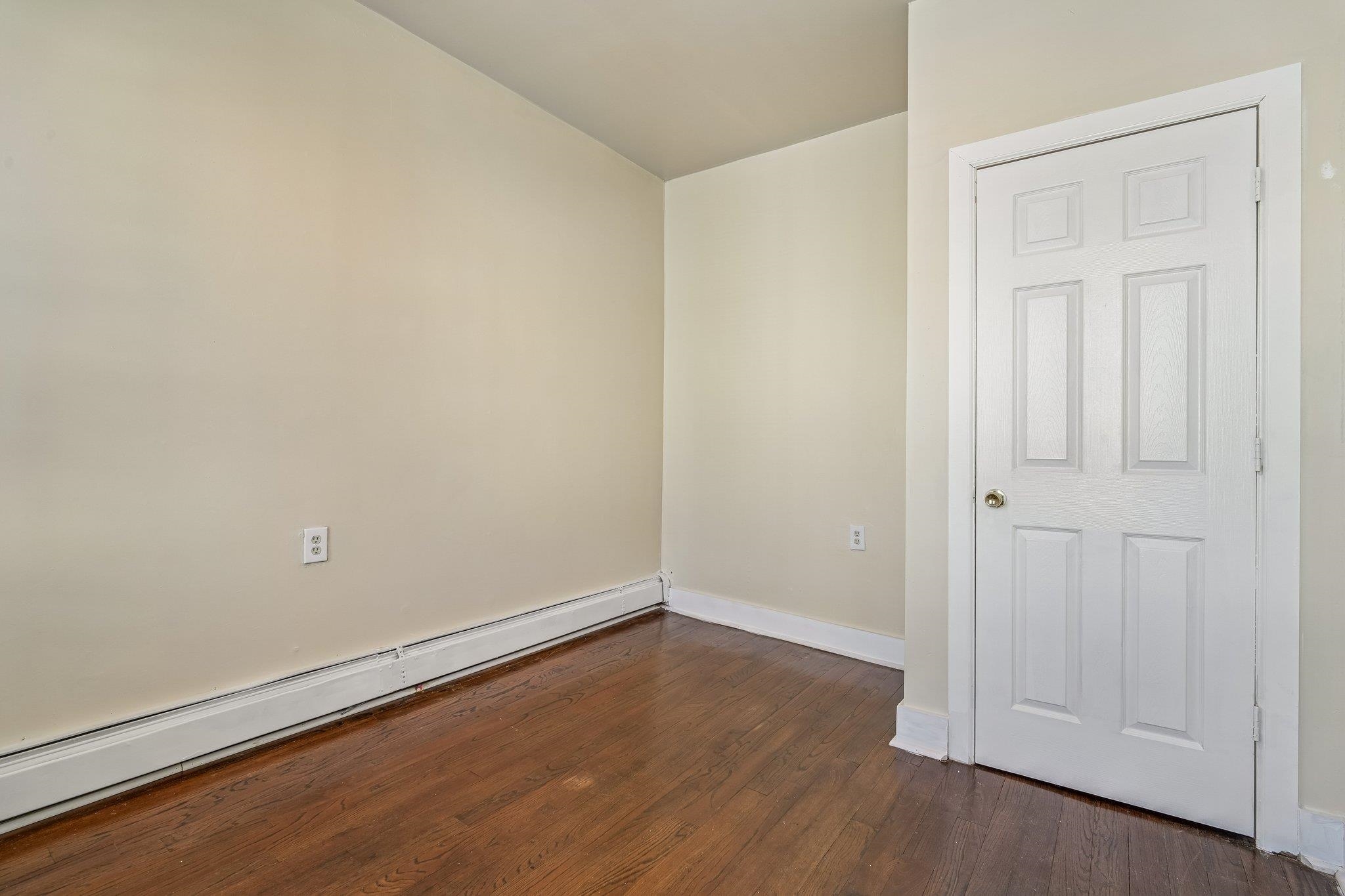 101 1/2 OCEAN AVE Unit: 2