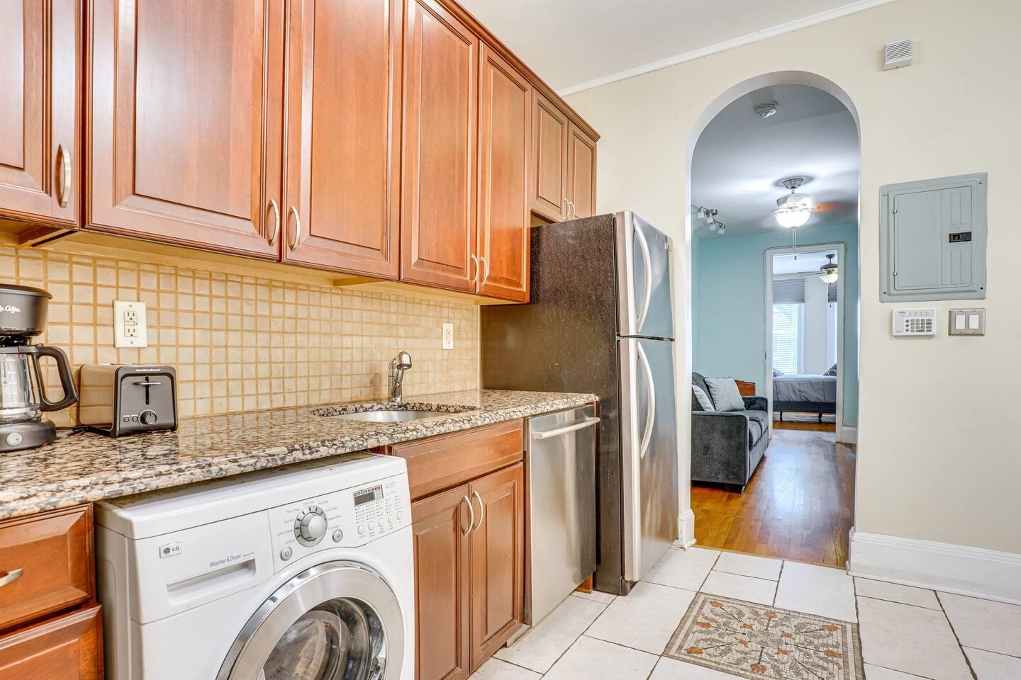 608 MADISON ST Unit: 2