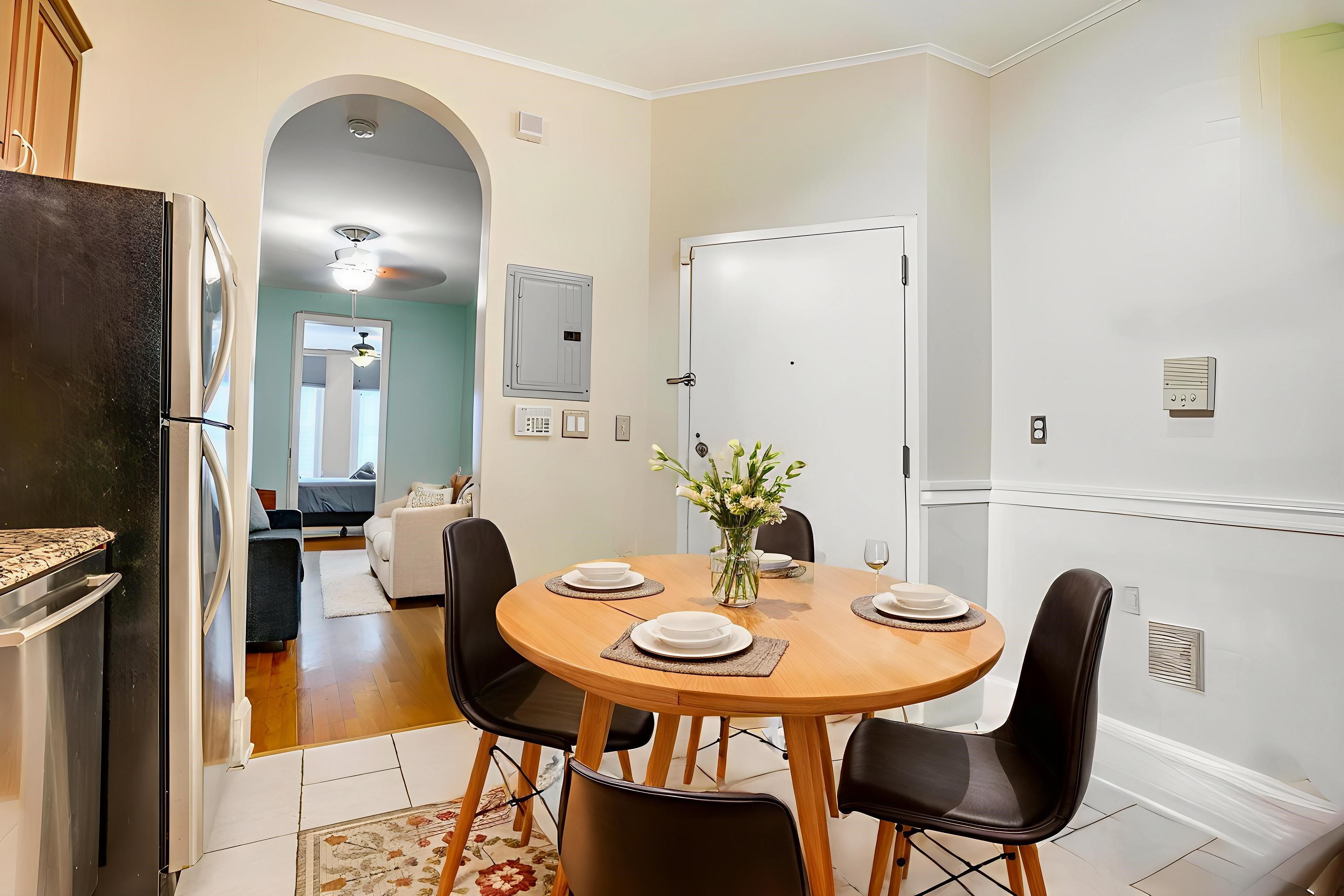 608 MADISON ST Unit: 2