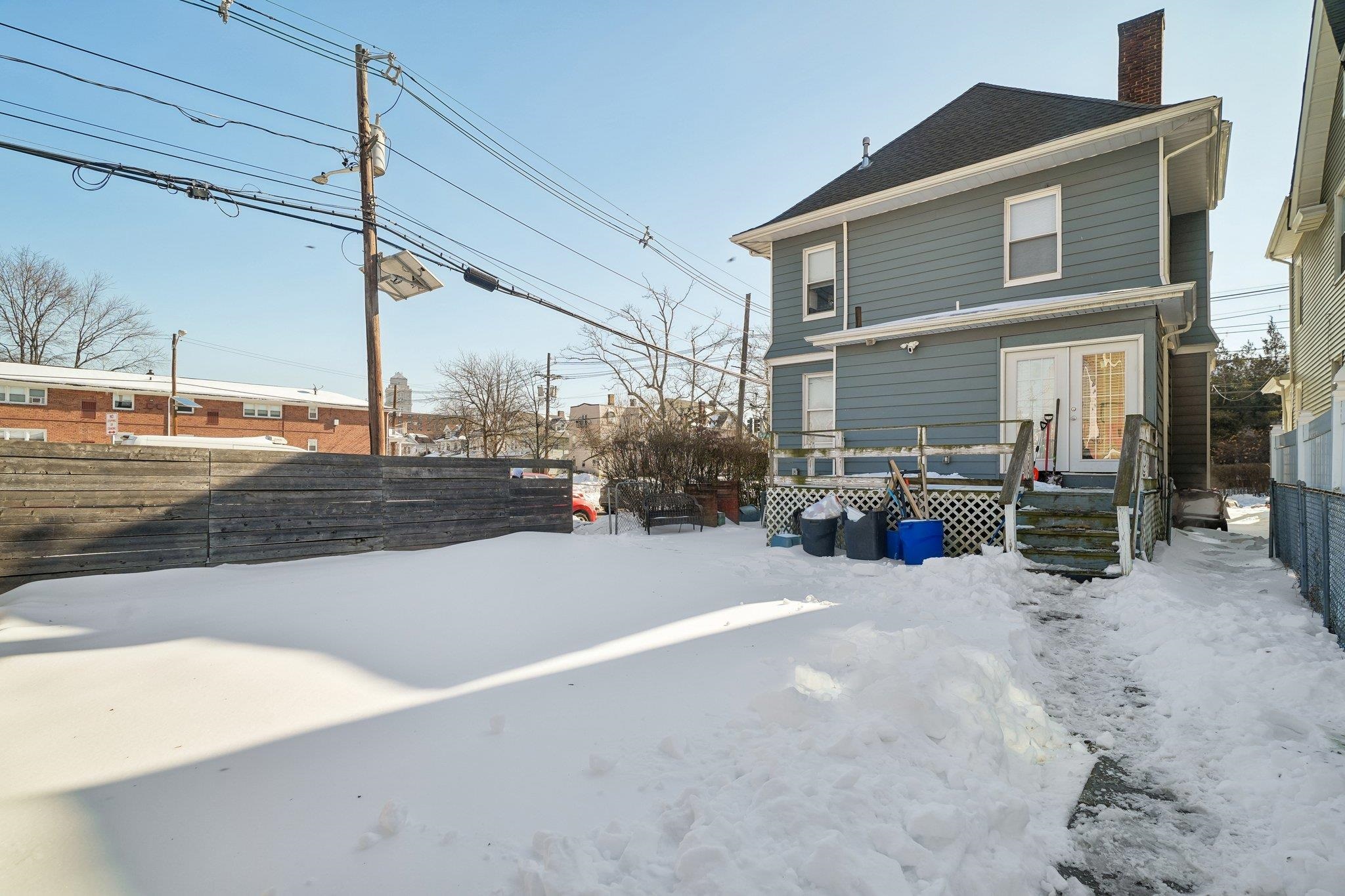 201 MURRAY ST