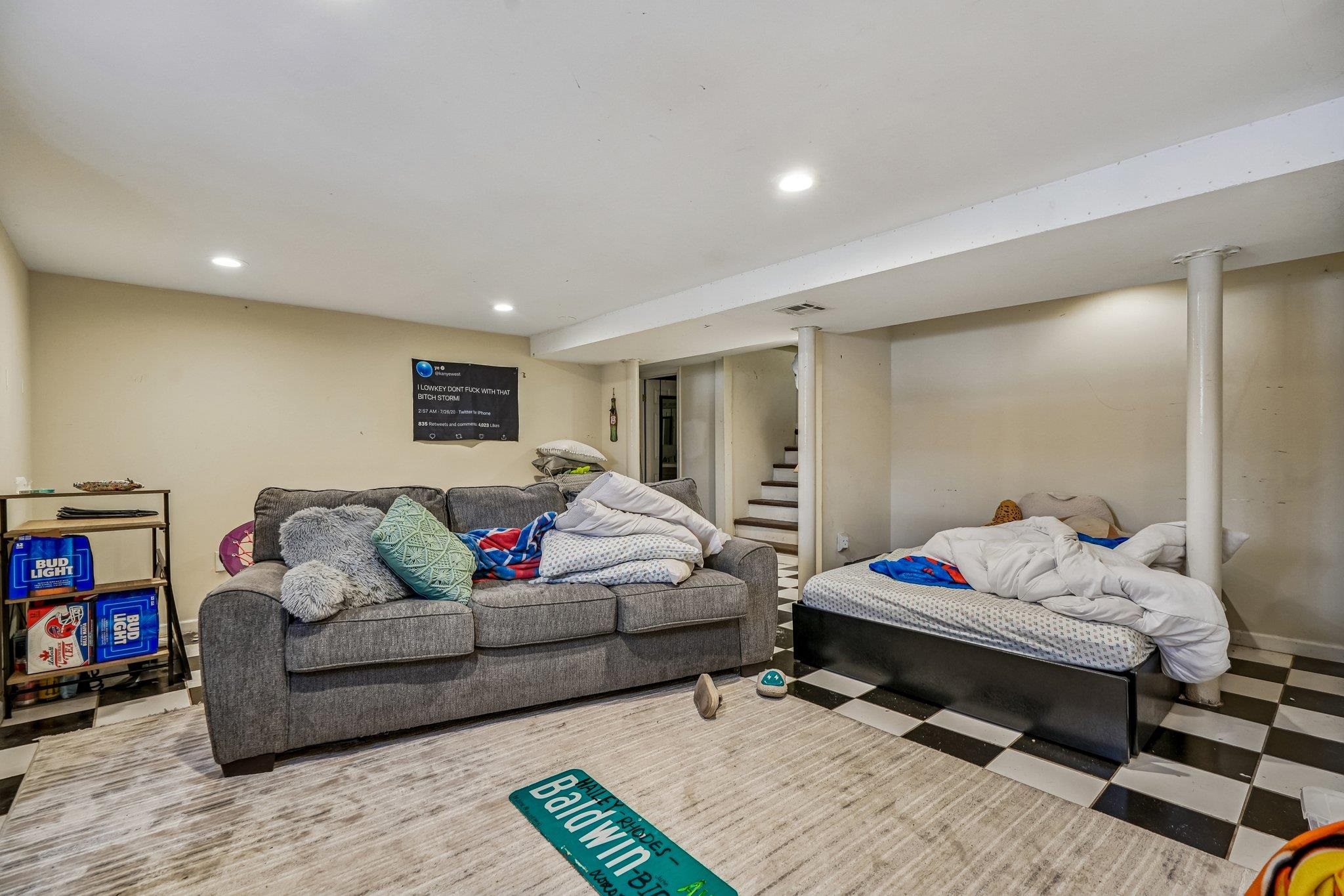 201 MURRAY ST