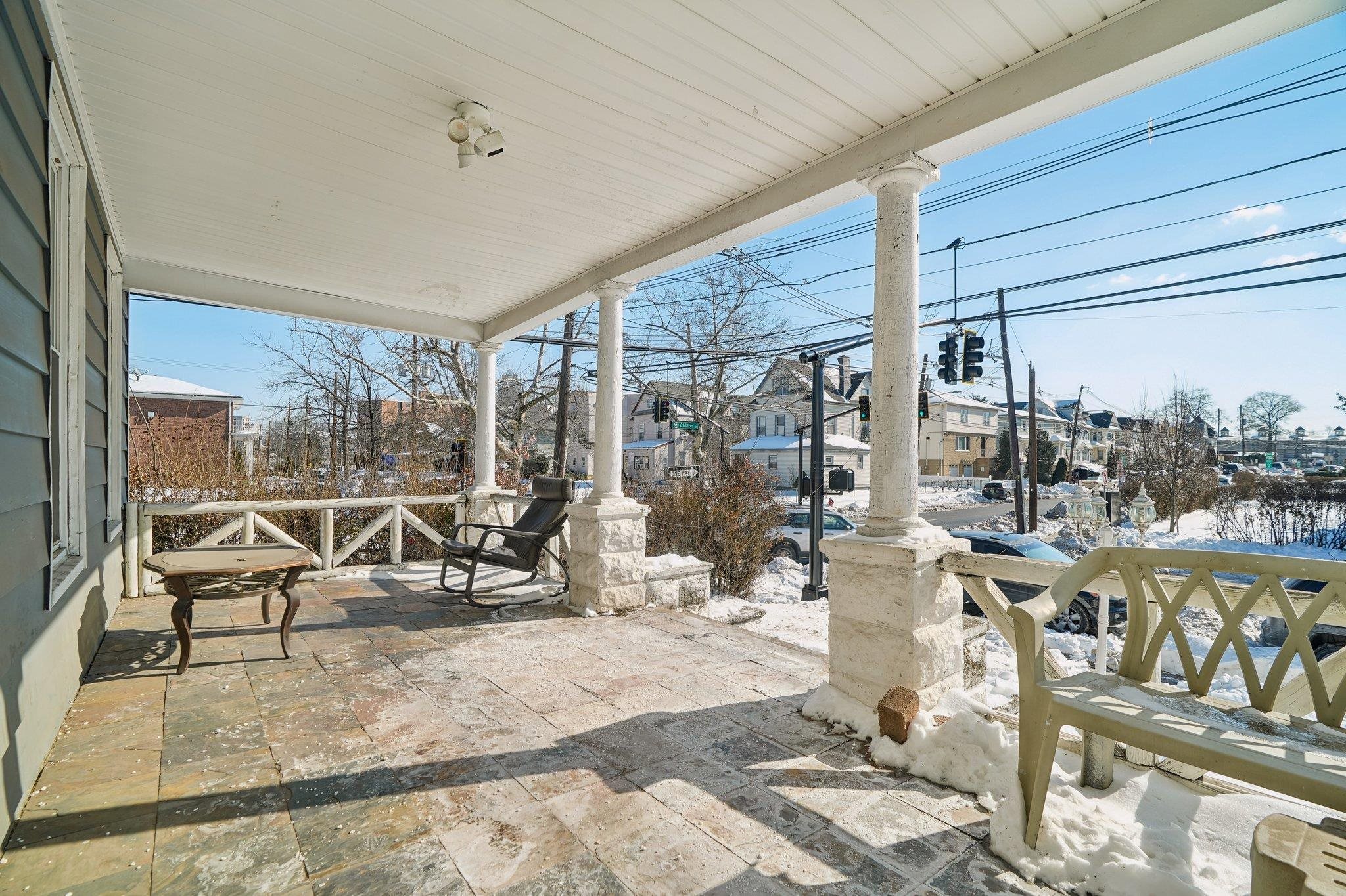 201 MURRAY ST