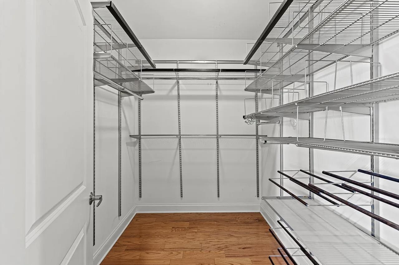 22 AVENUE AT PORT IMPERIAL Unit: 232