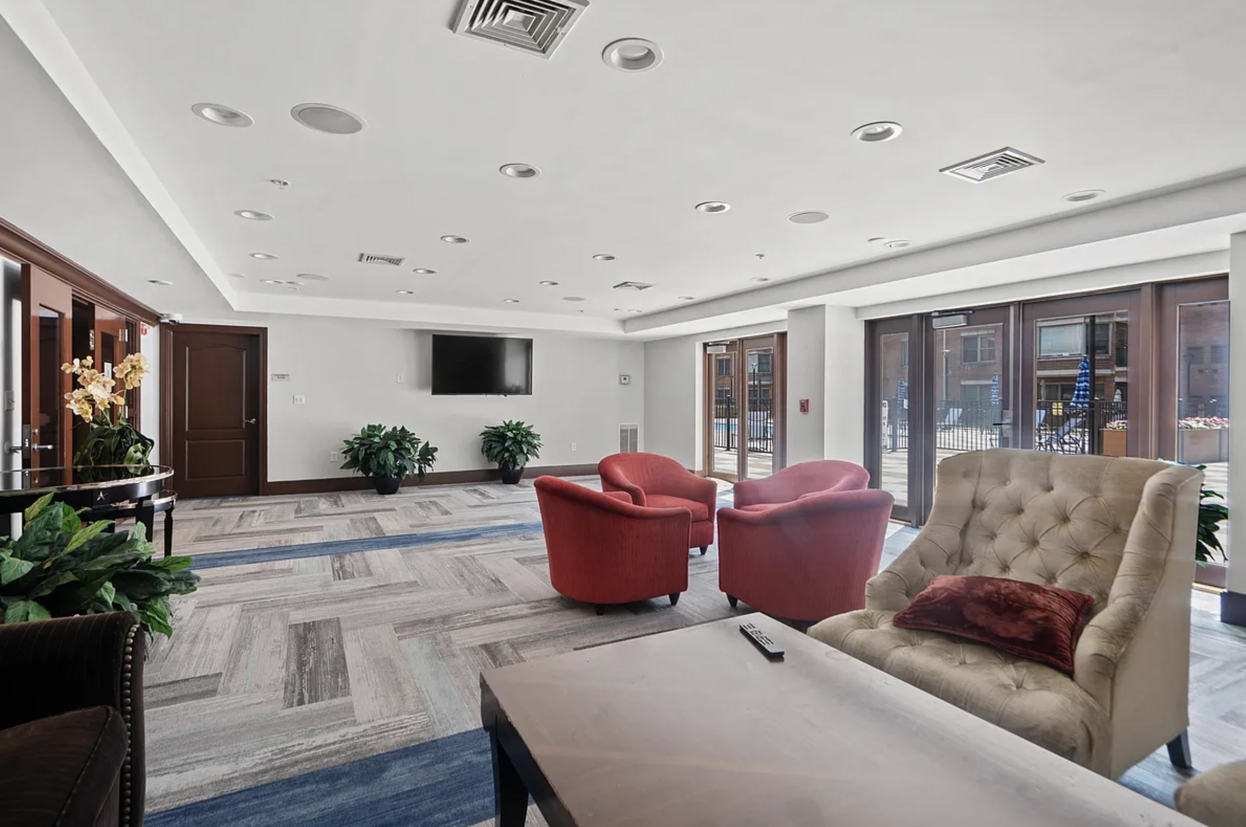 22 AVENUE AT PORT IMPERIAL Unit: 232