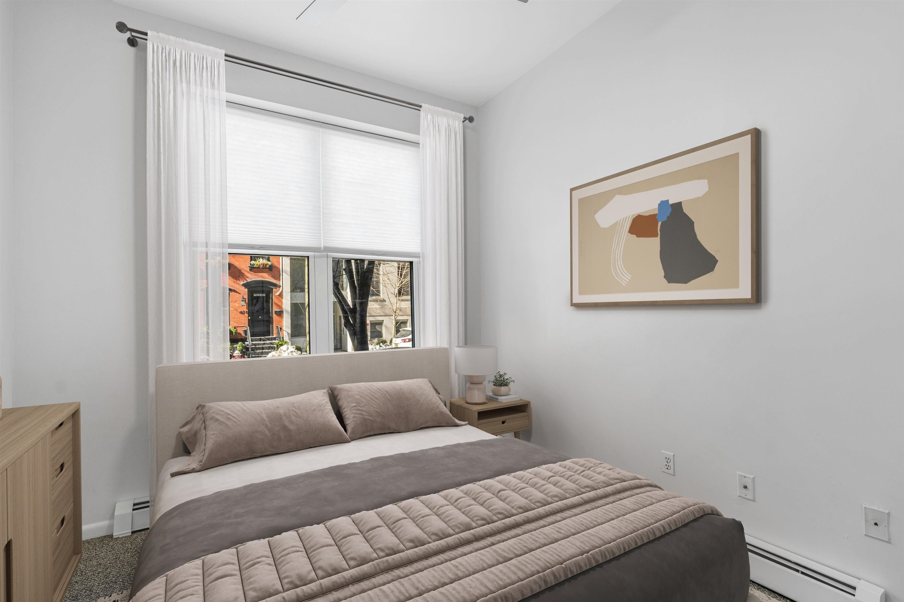 815 PARK AVE Unit: 1L