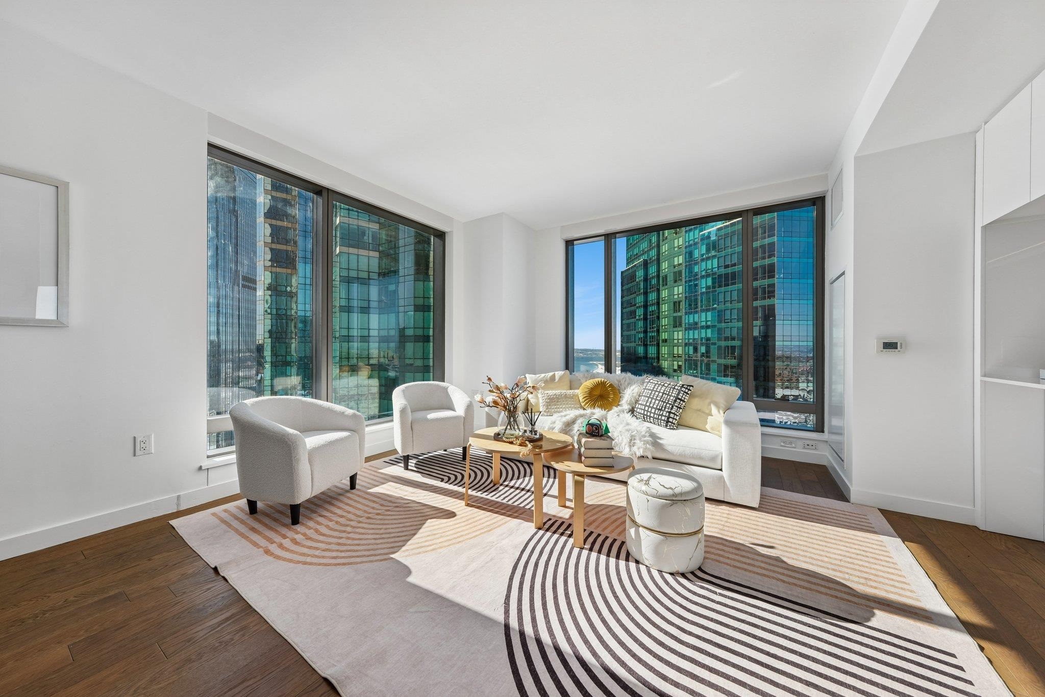 99 HUDSON ST Unit: 3611