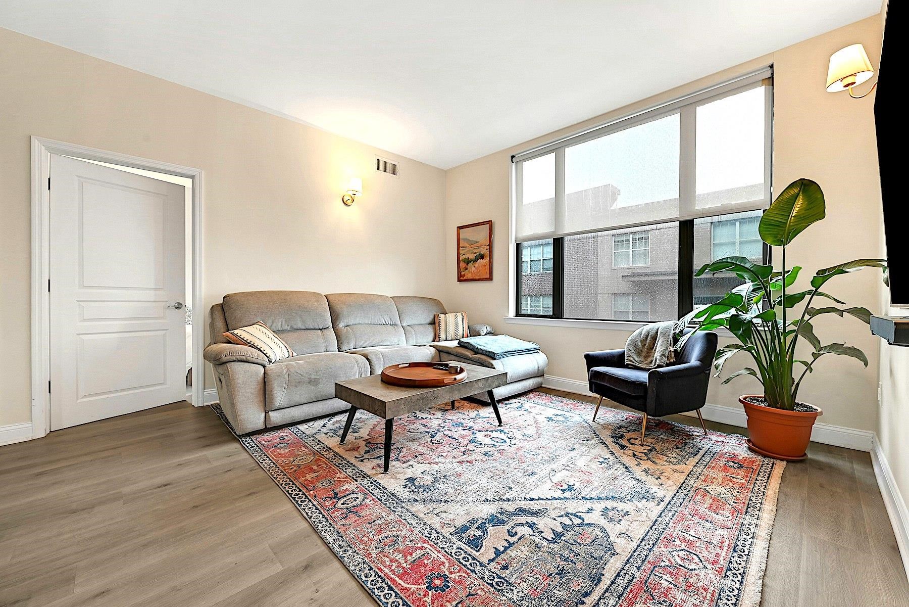 4315 PARK AVE Unit: 5D