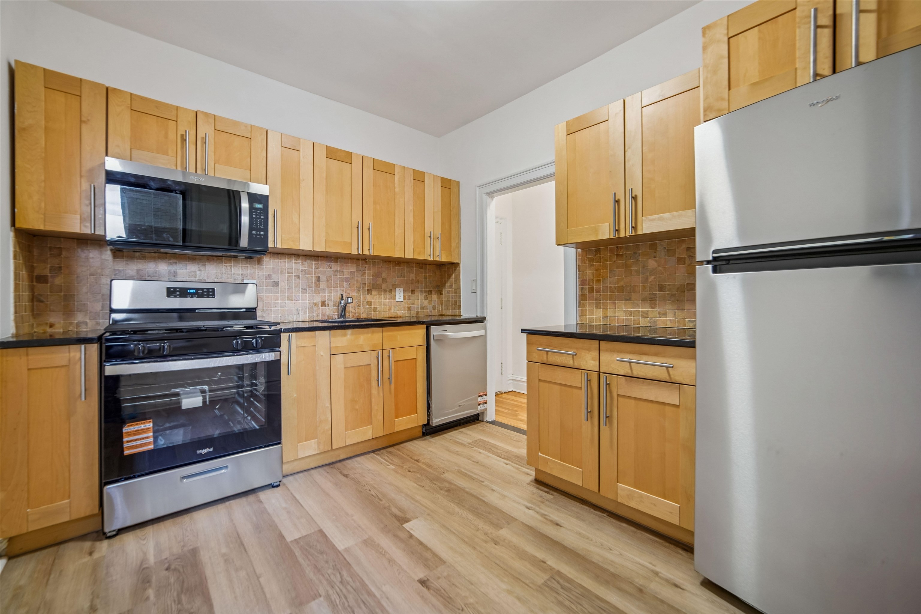 270 HARRISON AVE Unit: 210