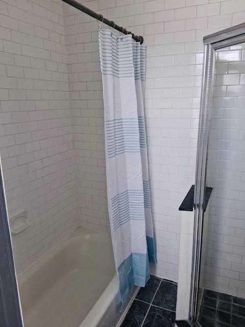 312 MONASTERY PL Unit: 2R