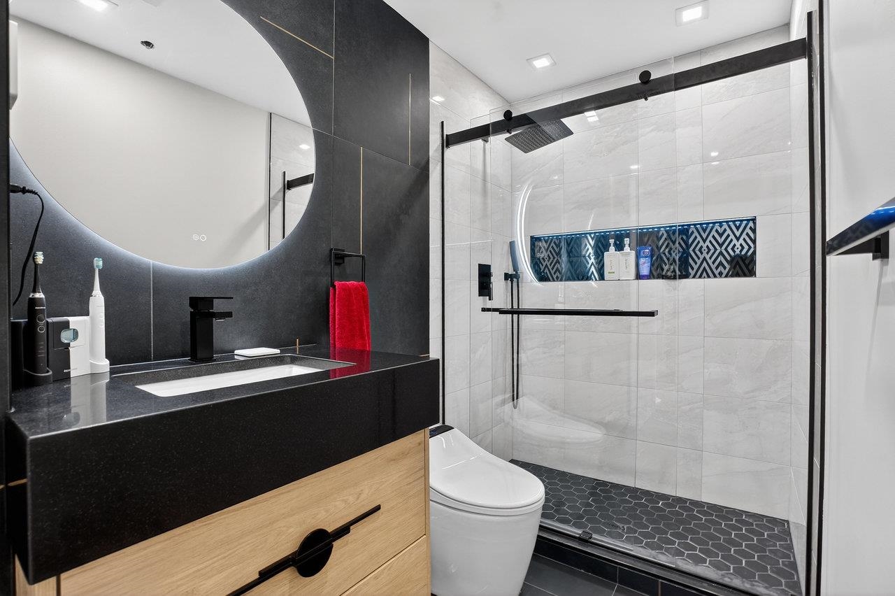 518-536 GREGORY AVE Unit: A101