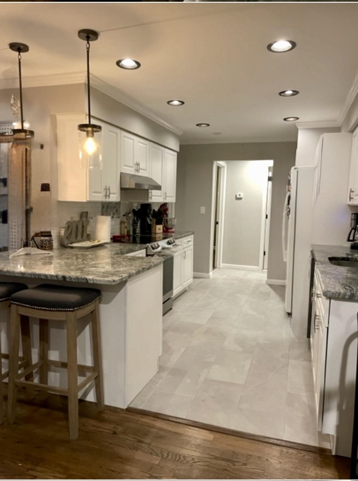 533 MADISON ST Unit: 3A