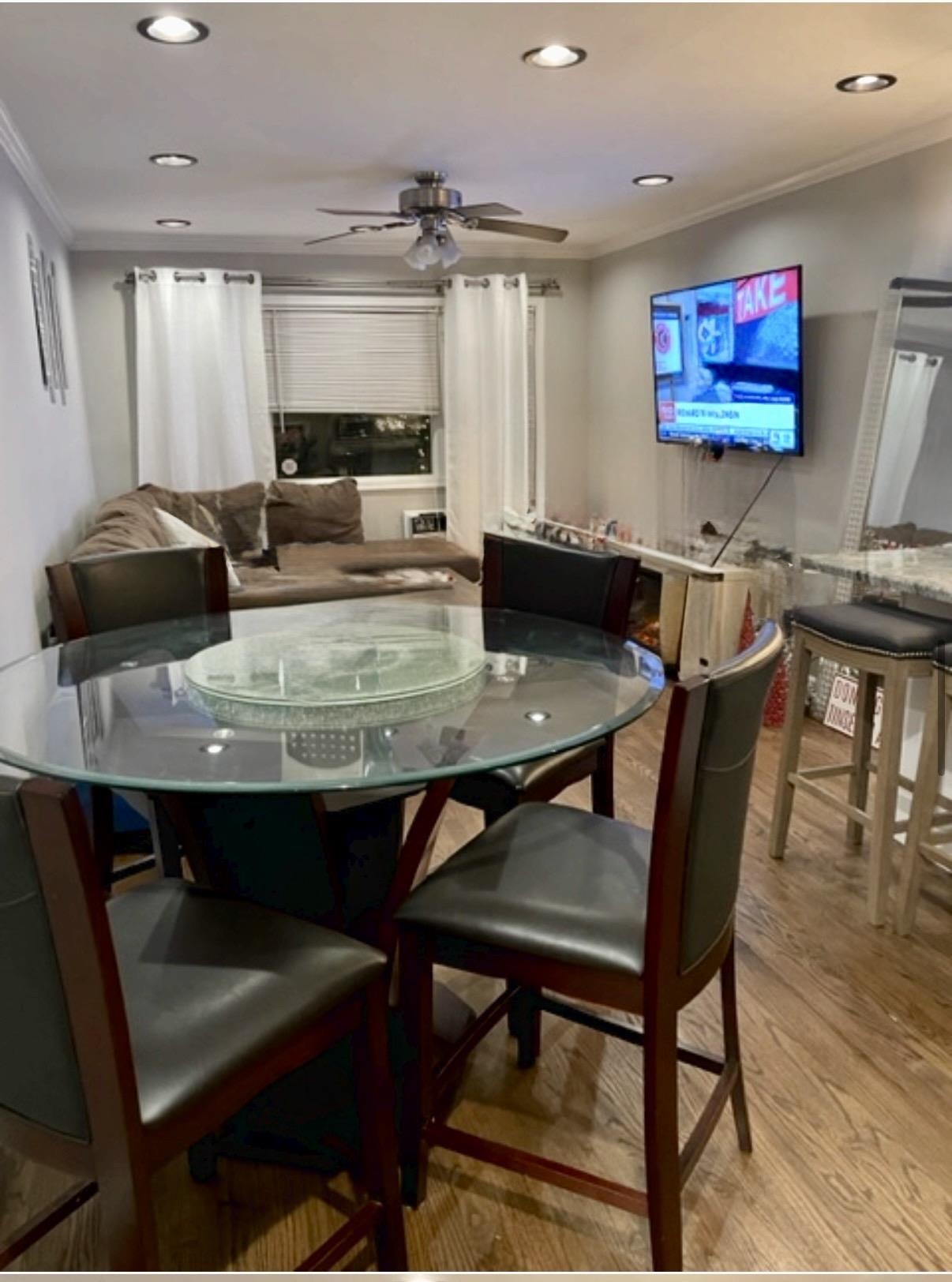 533 MADISON ST Unit: 3A