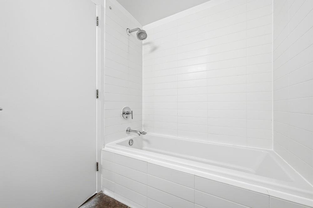 88 MORGAN ST Unit: 1008
