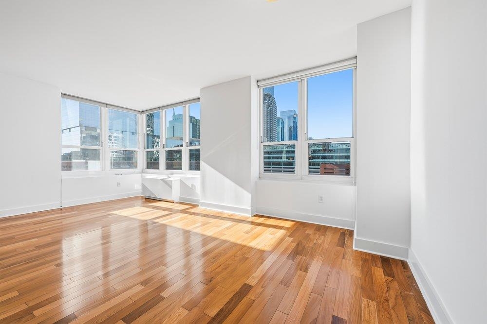 88 MORGAN ST Unit: 1008