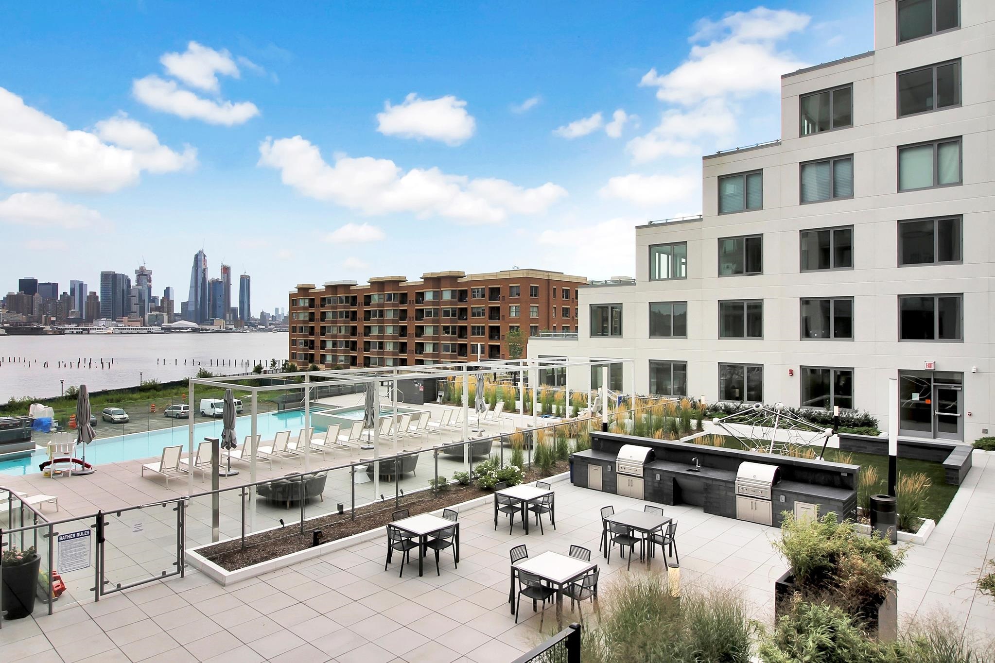 9 AVENUE AT PORT IMPERIAL Unit: PH03