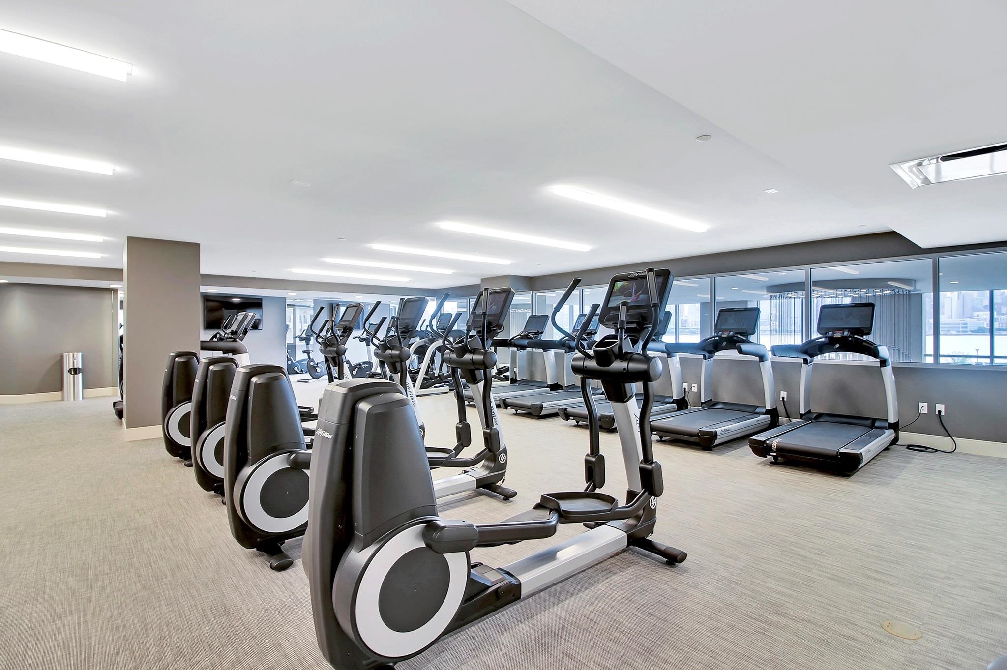 9 AVENUE AT PORT IMPERIAL Unit: PH03