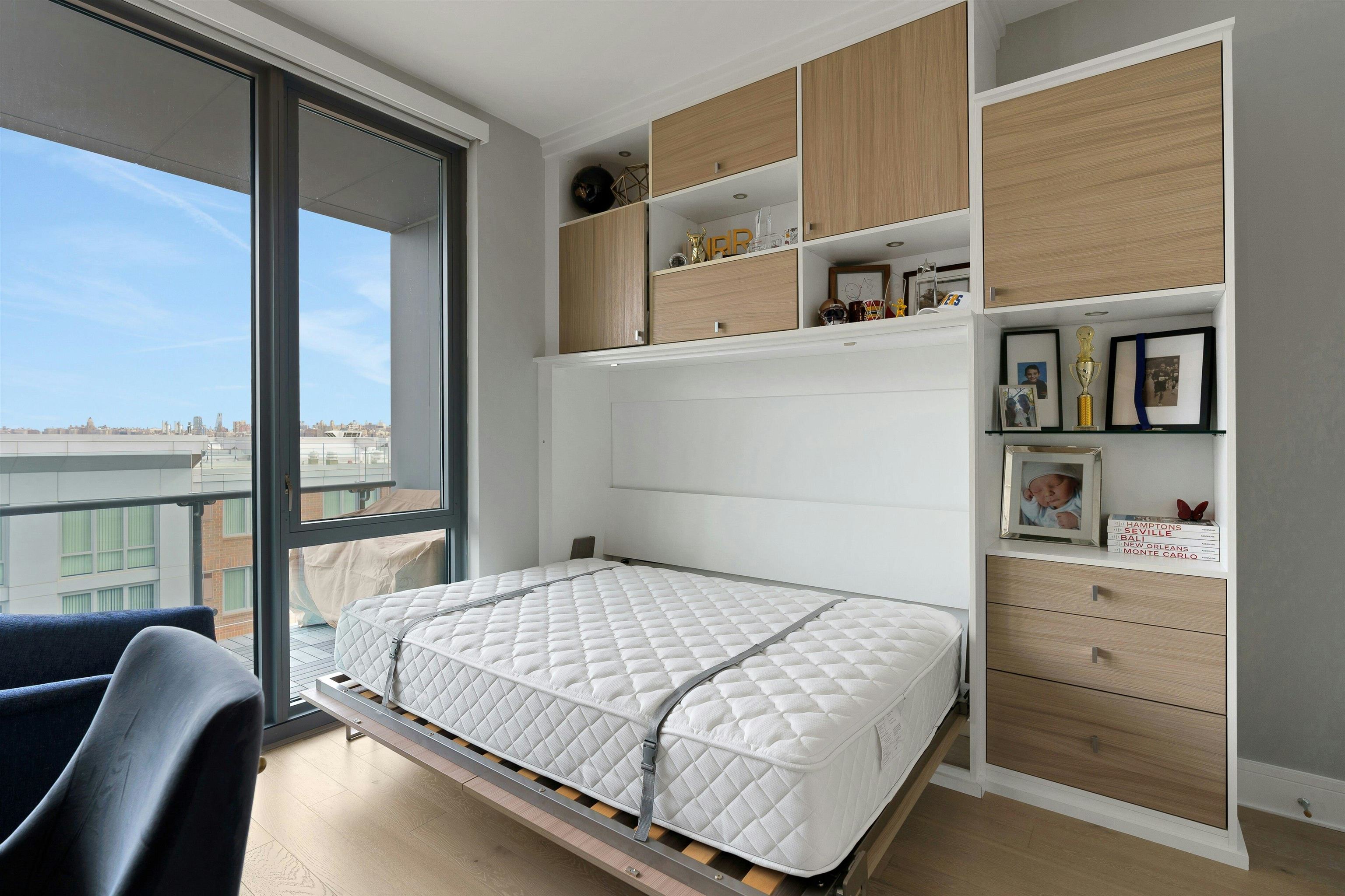 9 AVENUE AT PORT IMPERIAL Unit: PH03