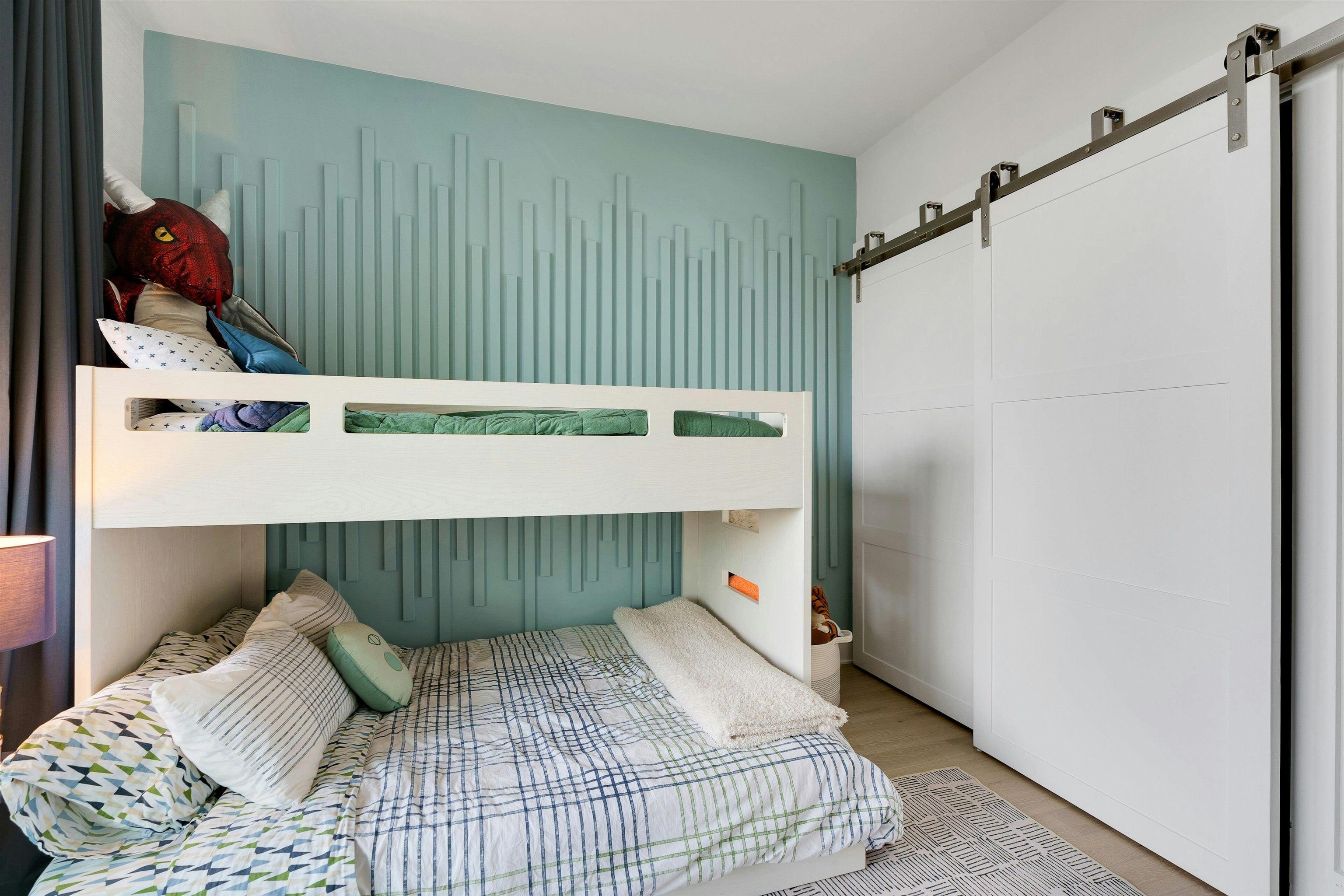 9 AVENUE AT PORT IMPERIAL Unit: PH03