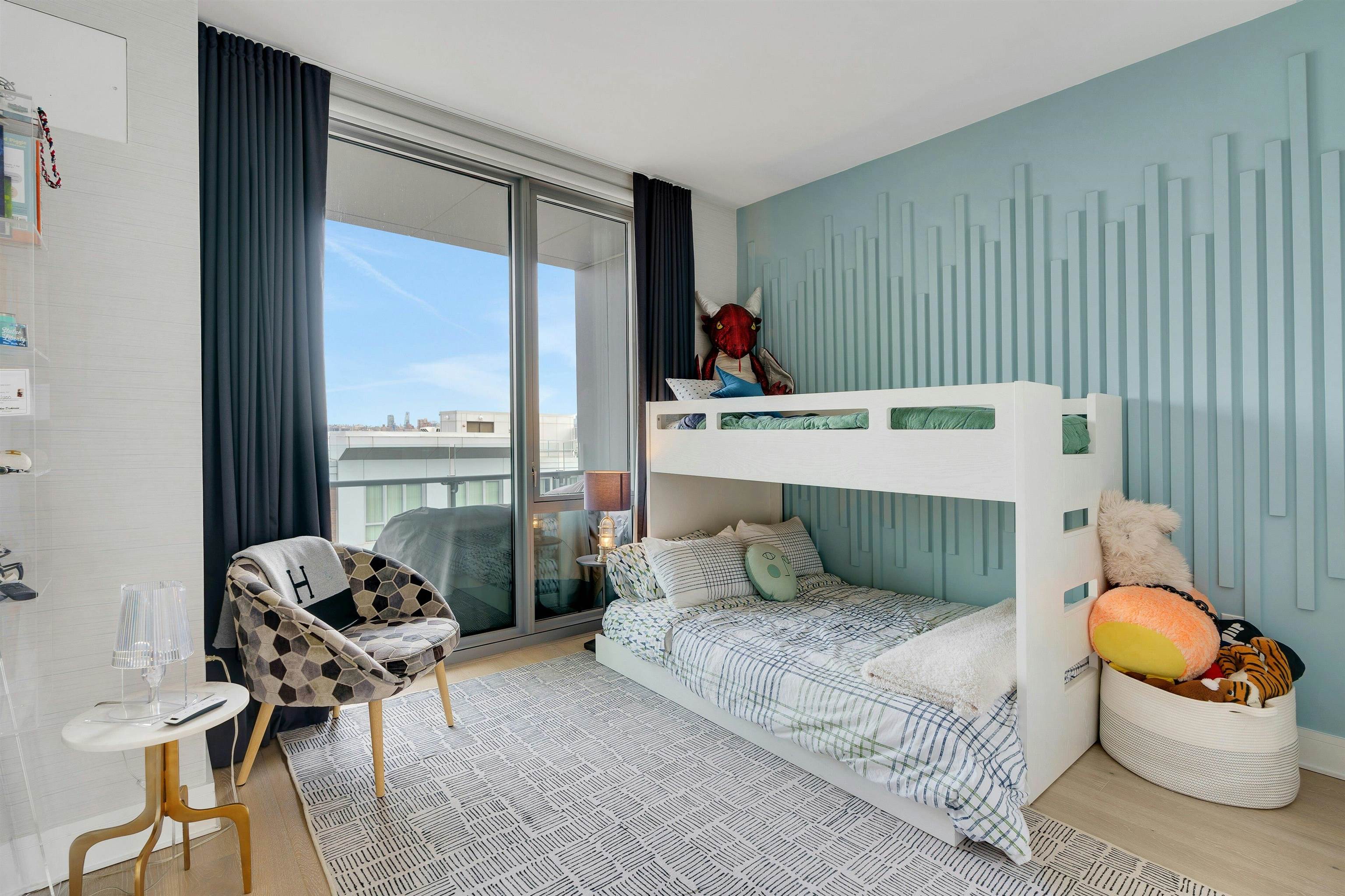 9 AVENUE AT PORT IMPERIAL Unit: PH03