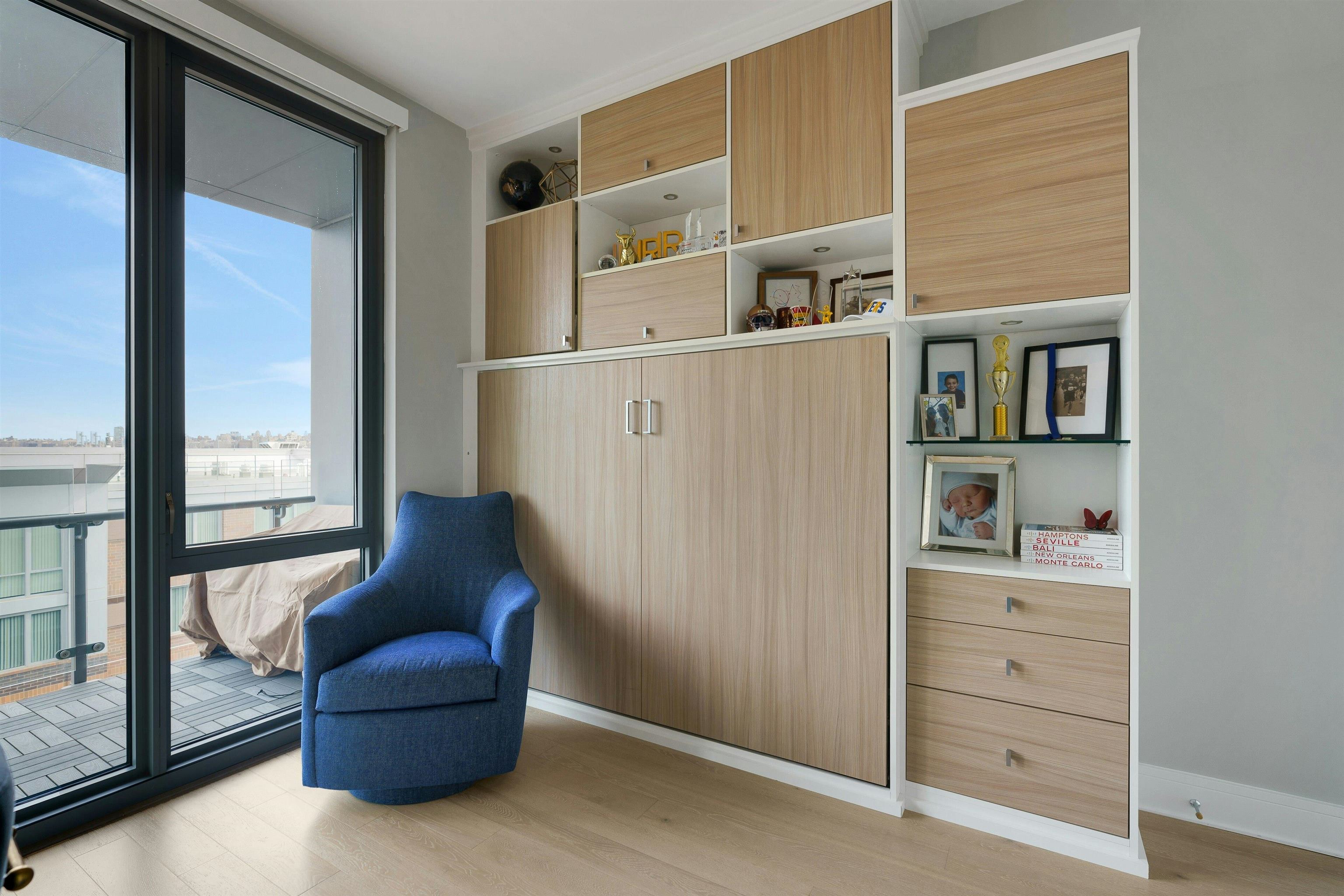 9 AVENUE AT PORT IMPERIAL Unit: PH03