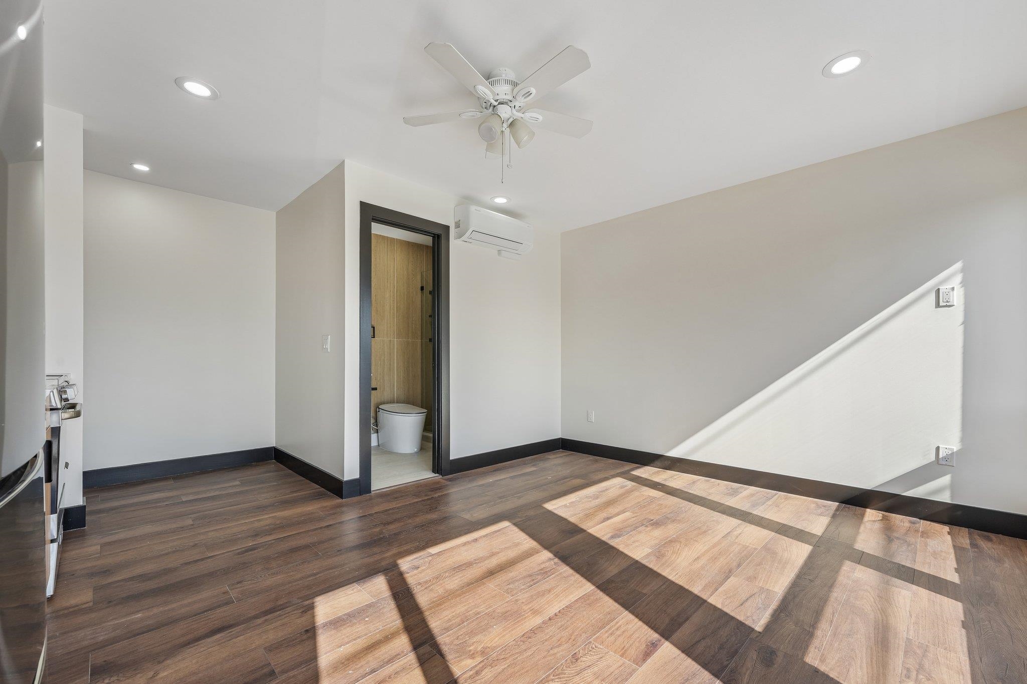 65 HACKENSACK PLANK RD Unit: 1