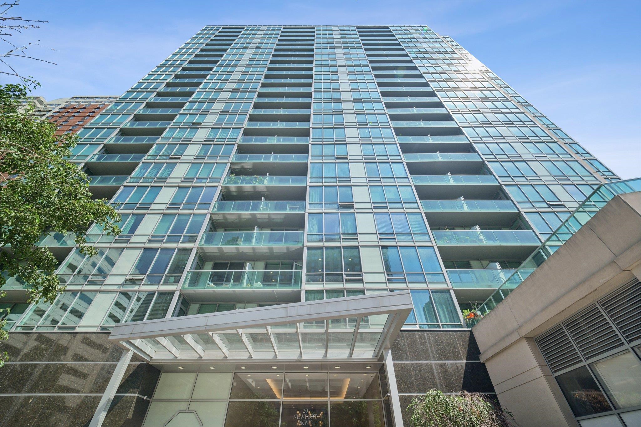 20 NEWPORT PARKWAY Unit: 908