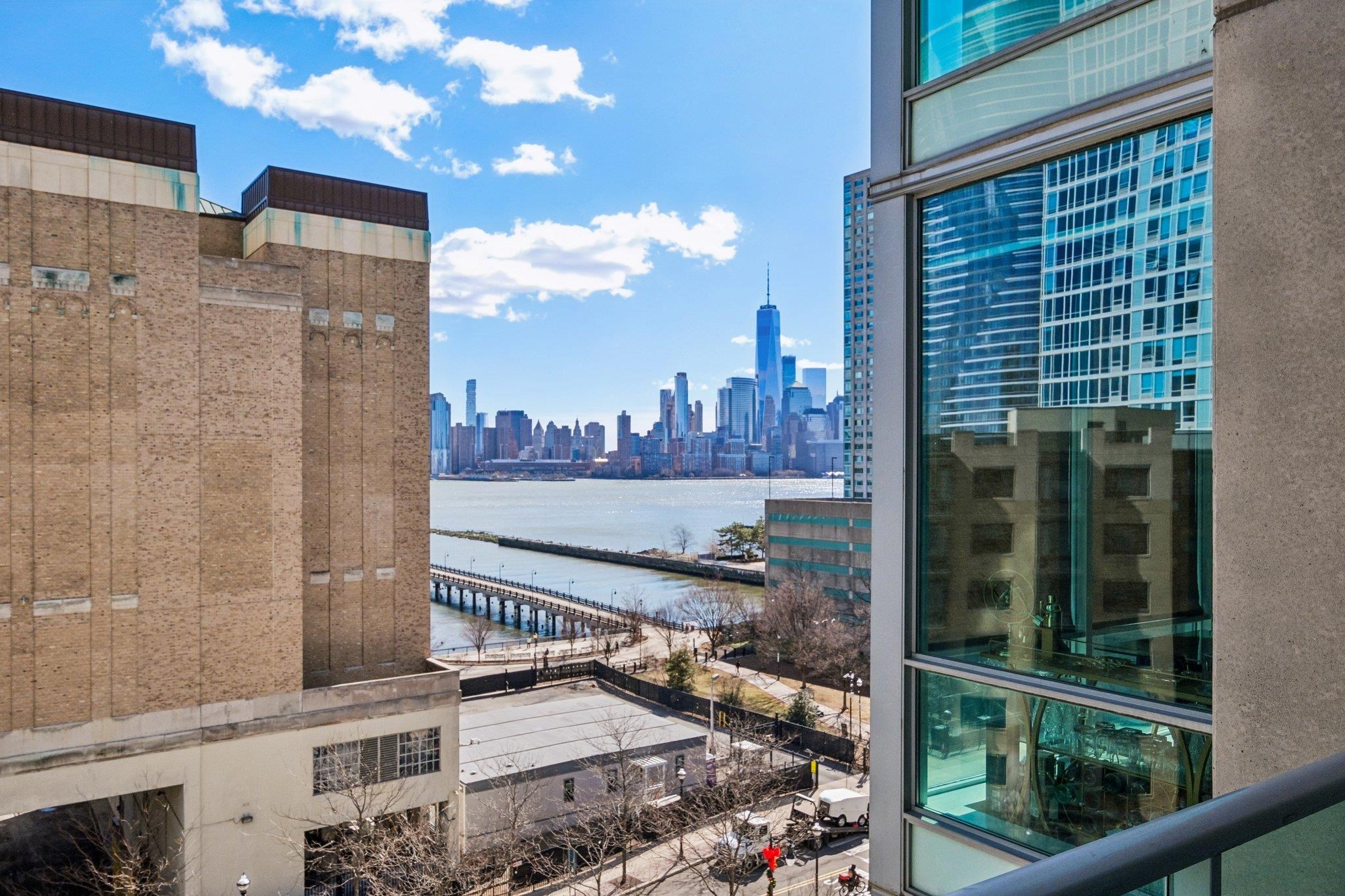 20 NEWPORT PARKWAY Unit: 908