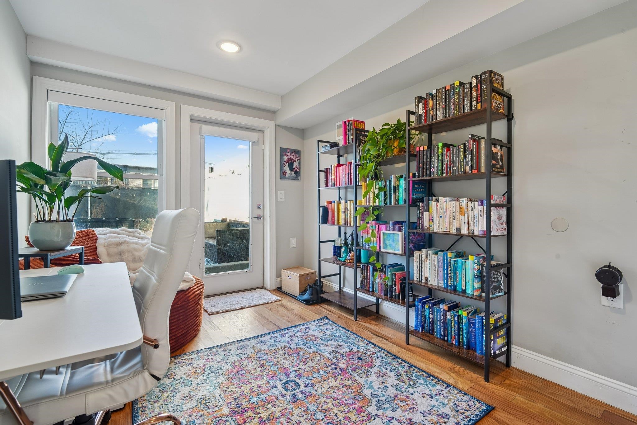 175 VAN HORNE ST Unit: #1