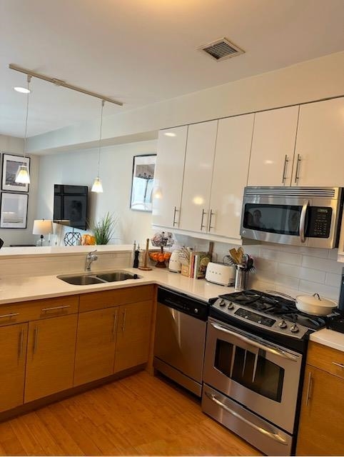 1325 ADAMS ST Unit: 602