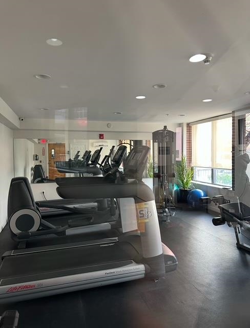 1325 ADAMS ST Unit: 602